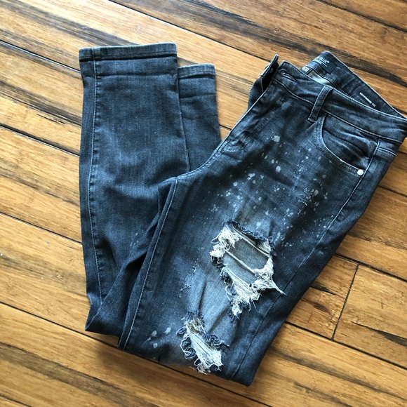 Judy Blue Denim - Judy blue In The Past Dark Gray distressed jeans